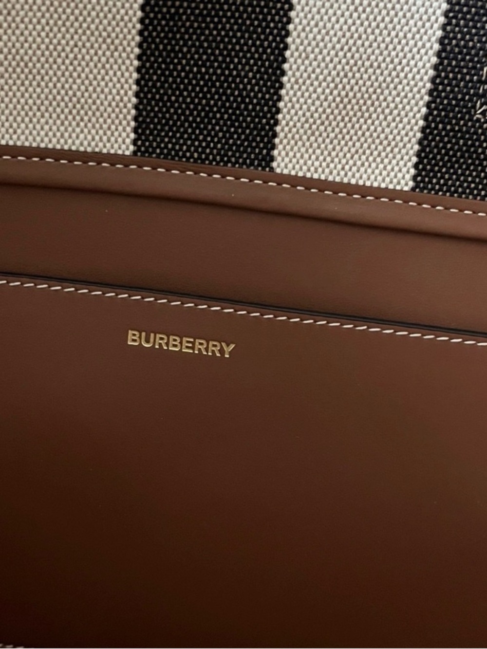 Burberry Check London Tote - Picture 4 of 4
